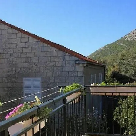 Ro - Ela - With Balcony And Sea View - A2 Brsecine